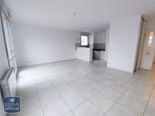  Appartement à louer 3 pièces 66 m²