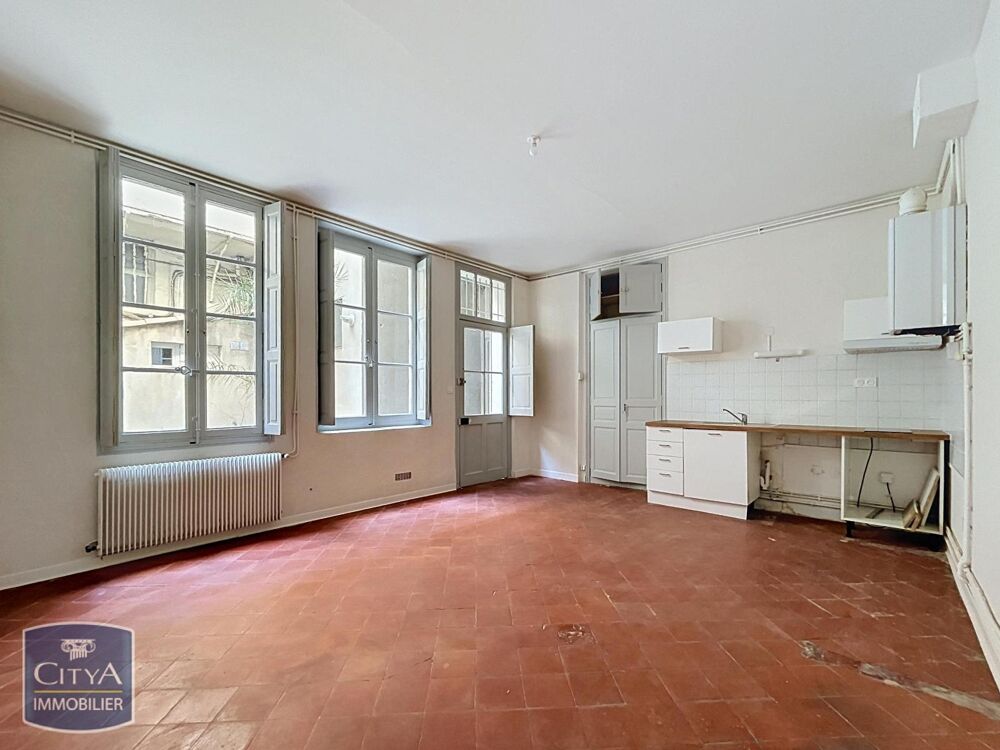 location Appartement - 2 pièce(s) - 50 m² Nîmes (30000)