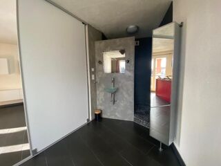 Appartement à louer 2 pièces 42 m²
