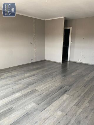  Appartement à louer 2 pièces 67 m²