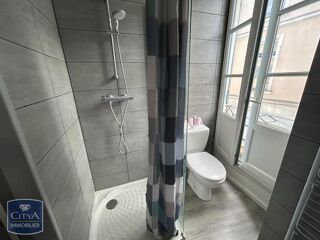  Appartement à louer 1 pièce 25 m²