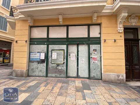 A LOUER - GRAND LOCAL COMMERCIAL EN CENTRE VILLE A To... 2667 83000 Toulon
