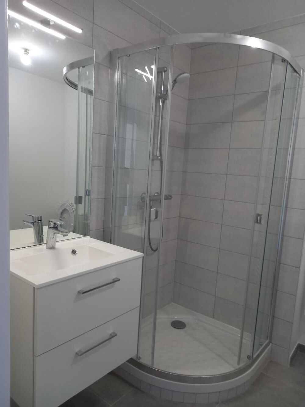 location Appartement - 39 m Sury-le-Comtal (42450)
