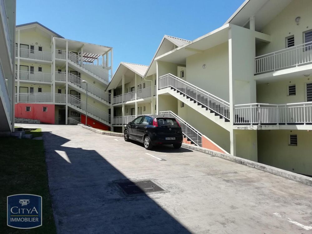 location Appartement - 1 pièce(s) - 19 m² Le Tampon (97430)