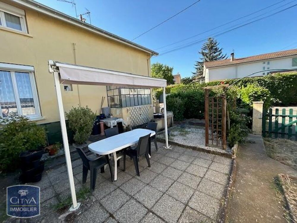 location Appartement - 4 pièce(s) - 84 m² Le Chambon-Feugerolles (42500)