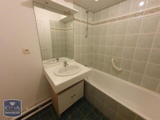  Appartement à louer 1 pièce 34 m²