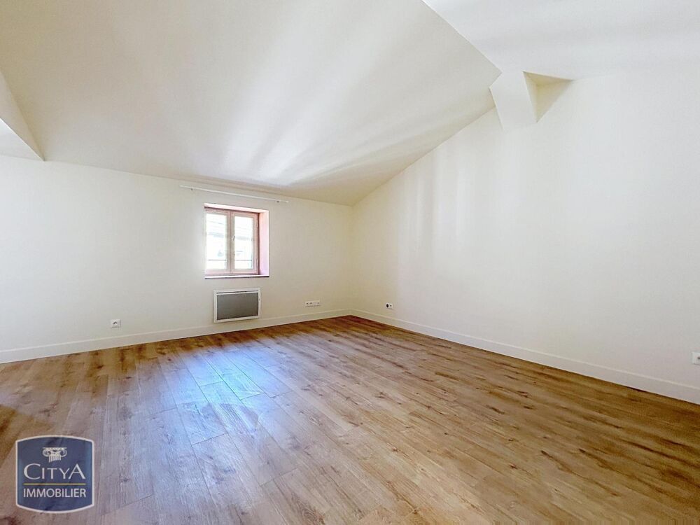 EXCLUSIVITE - A LOUER - NIMES - APPARTEMENT 1 PIECE RENO....