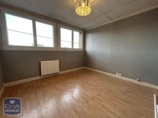  Maison � louer 7 pi�ces 156 m� Brive