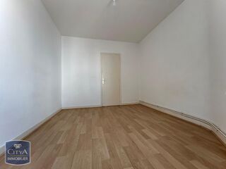  Appartement à louer 2 pièces 45 m²