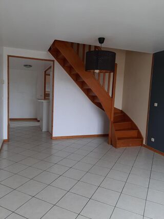  Appartement à louer 3 pièces 59 m²