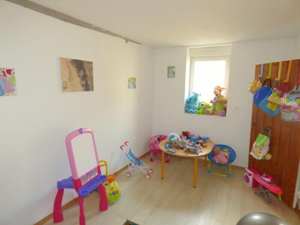 location Appartement - 4 pièce(s) - 92 m² Bâgé-la-Ville (01380)