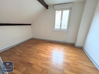  Maison à louer 2 pièces 56 m² Saint quentin