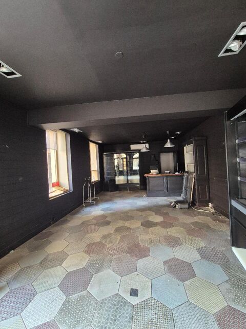   Location / Local Commercial - 44 m² 