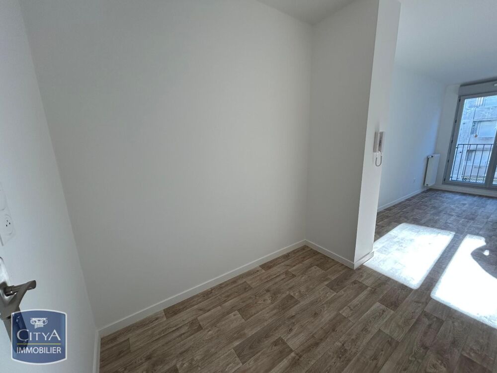 location Appartement - 1 pièce(s) - 28 m² Mantes-la-Ville (78711)