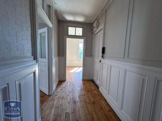  Appartement à louer 4 pièces 63 m²