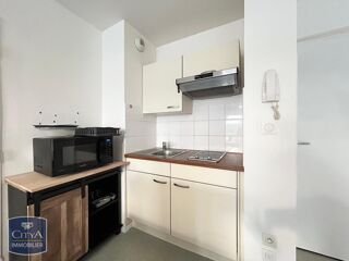  Appartement à louer 2 pièces 37 m²