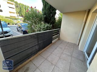  Appartement à louer 2 pièces 45 m²