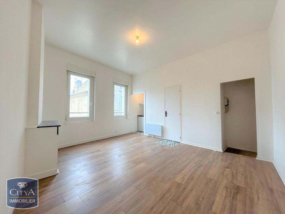 LIBOURNE CENTRE - STUDIO RENOVE Appartement rénové T1 si....
