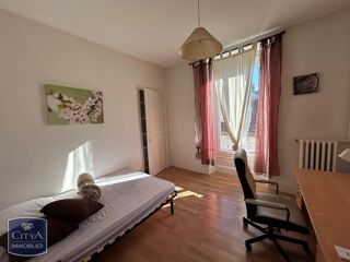  Appartement à louer 4 pièces 52 m²