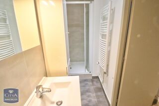  Appartement à louer 2 pièces 47 m²