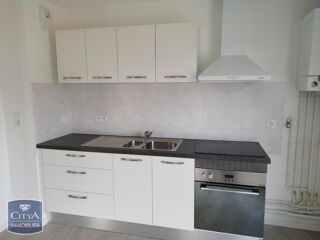  Appartement à louer 2 pièces 45 m²