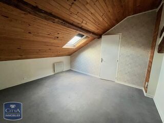  Appartement à louer 3 pièces 32 m²