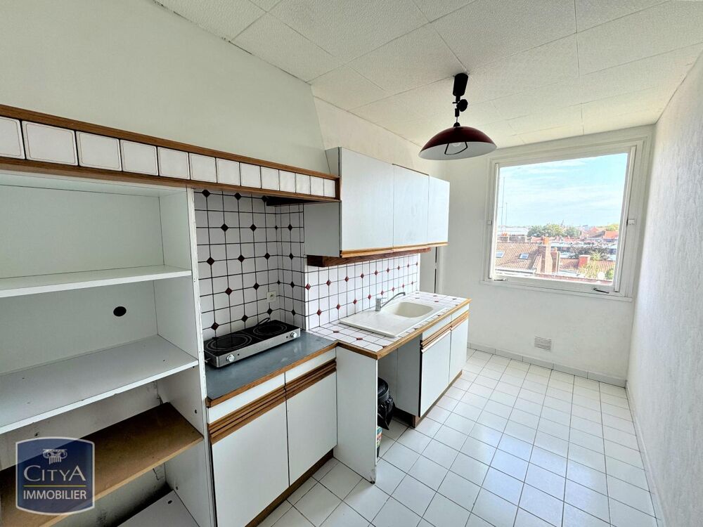 LILLE VAUBAN - A LOUER - APPARTEMENT T4 Situé au coeur du....