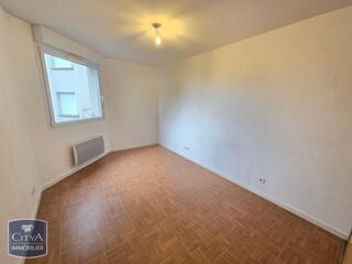  Appartement à louer 3 pièces 66 m²