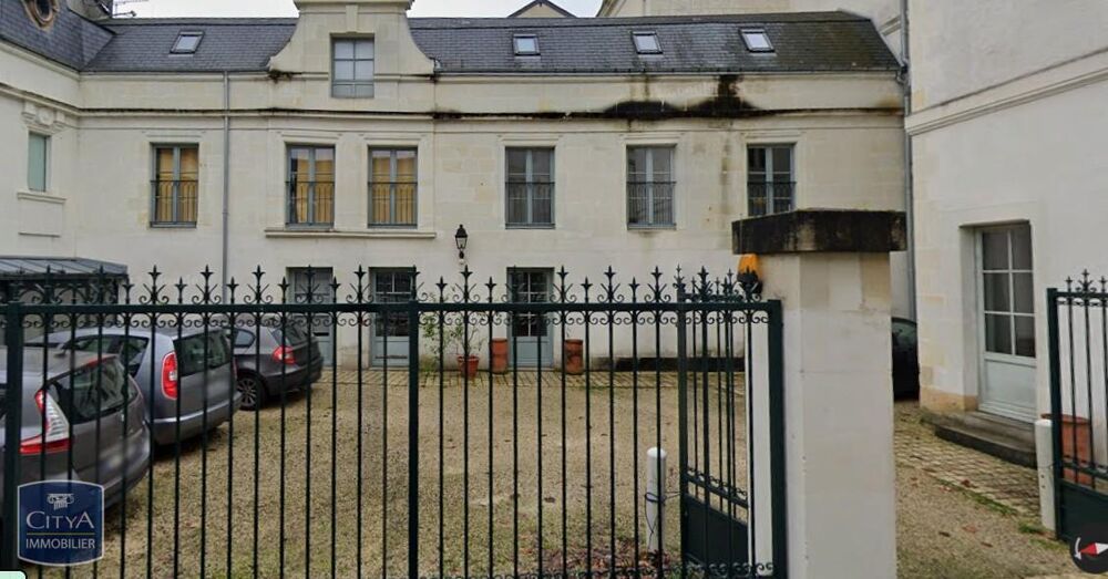 À LOUER : Appartement rénové T4 situé à Chinon, dans le ....