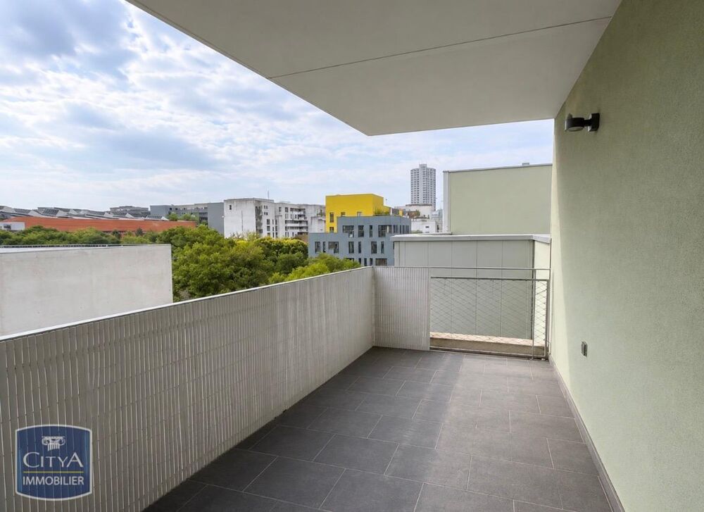 location Appartement - 3 pièce(s) - 63 m² Lyon 9