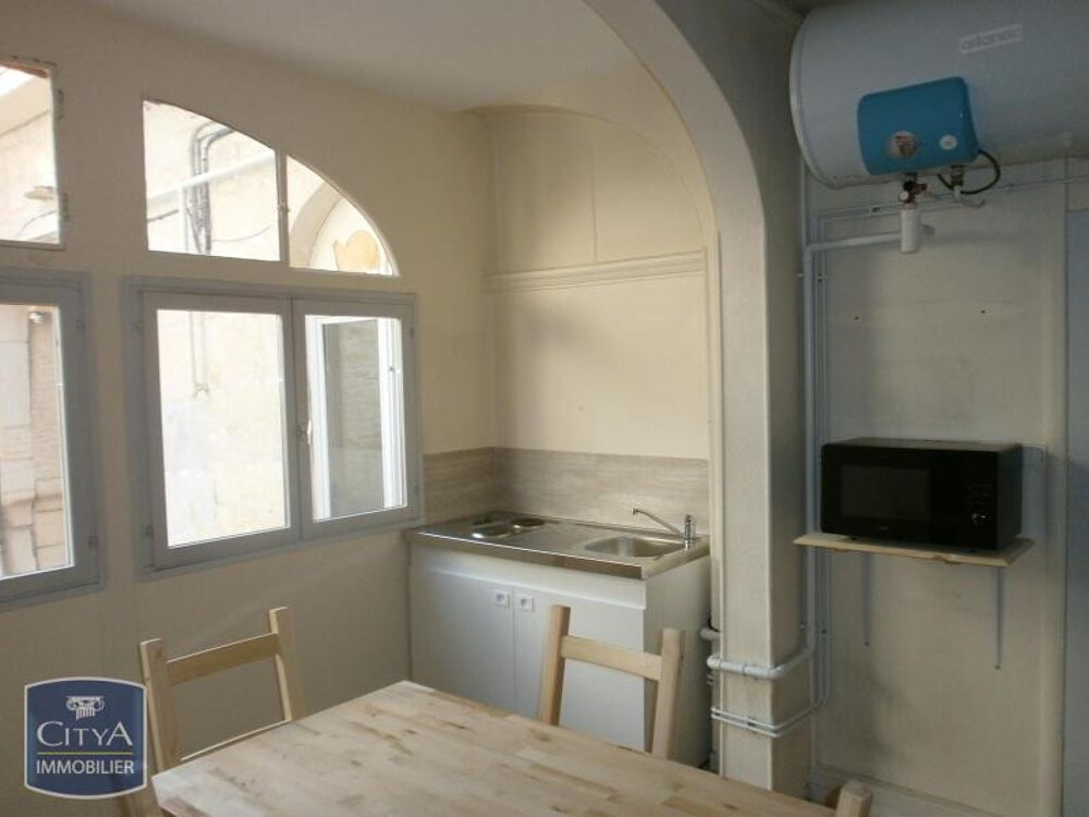 Hyper centre - À LOUER : Une Chambre dans une colocation....
