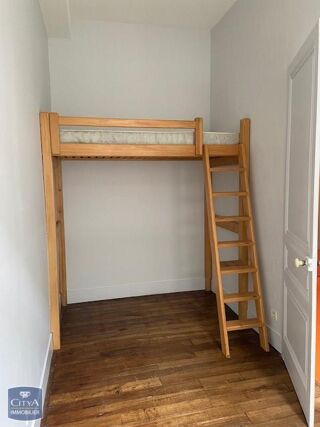  Appartement à louer 3 pièces 49 m²