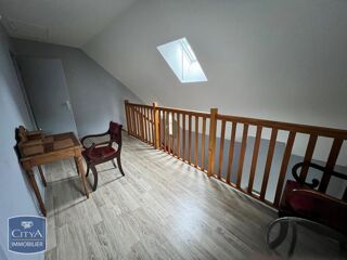  Appartement à louer 2 pièces 79 m²