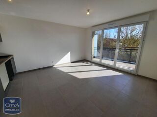  Appartement à louer 3 pièces 57 m²