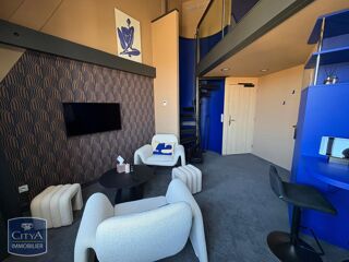  Appartement à louer 2 pièces 40 m²