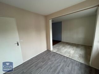  Appartement à louer 1 pièce 33 m²