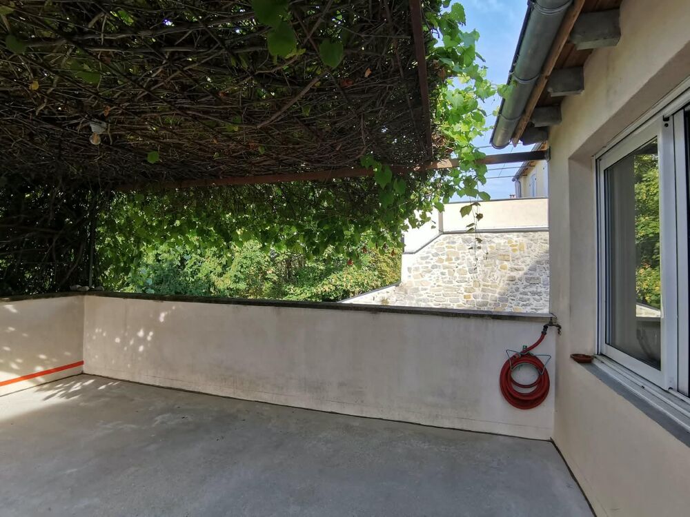 vente Appartement - 4 pièce(s) - 119 m² Villeneuve-de-Berg (07170)