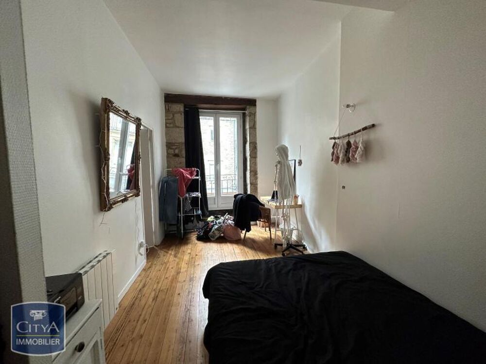 Centre Ville - À LOUER : Appartement T2 situé en plein c....