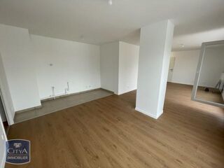  Appartement � louer 3 pi�ces 79 m�