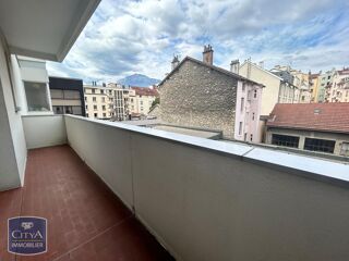  Appartement à louer 1 pièce 27 m²