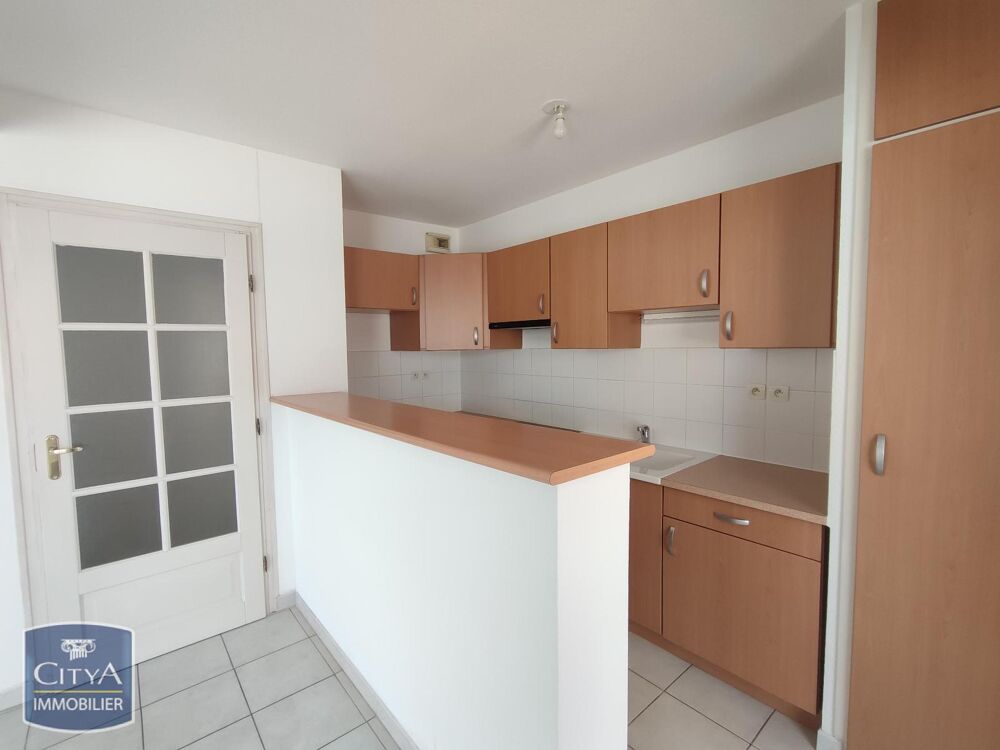 location Appartement - 2 pièce(s) - 45 m² Nimes (30900)
