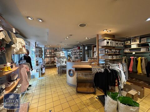   Location / Local Commercial - 142 m² 