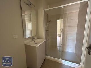  Appartement à louer 2 pièces 43 m²