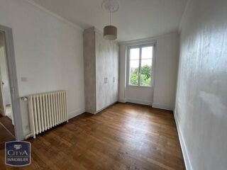  Appartement à louer 3 pièces 68 m²