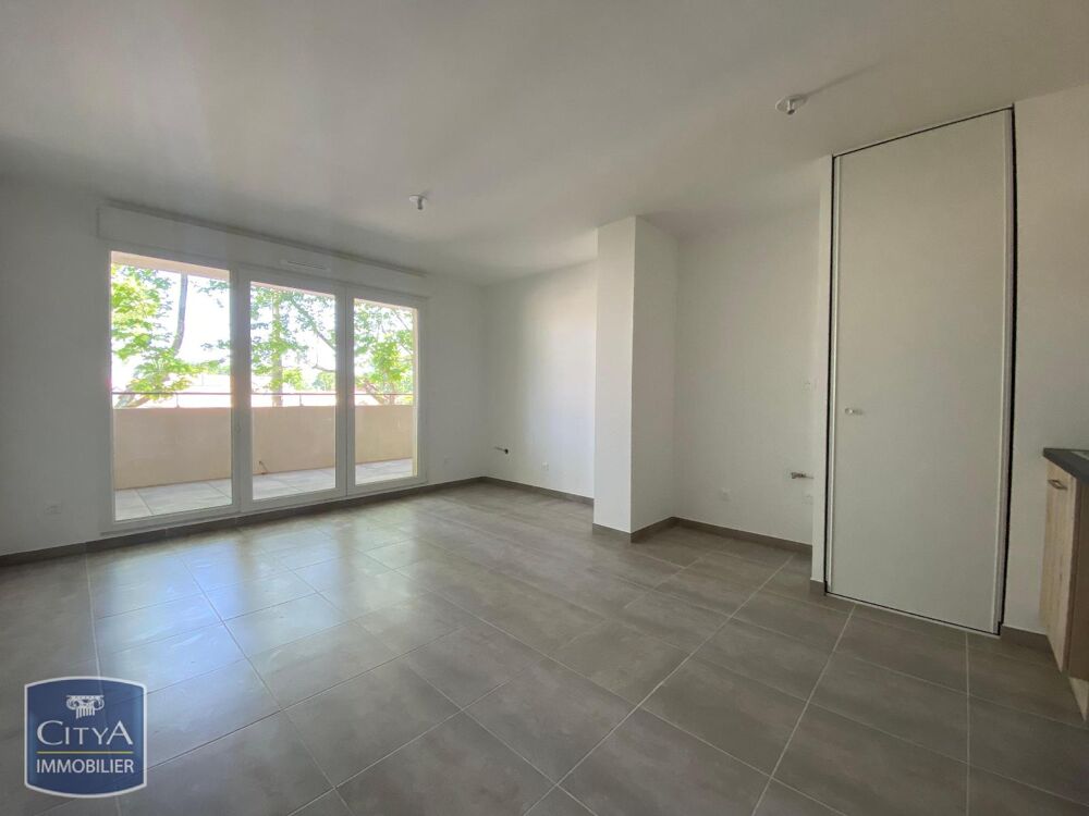 location Appartement - 2 pièce(s) - 41 m² Morières-lès-Avignon (84310)