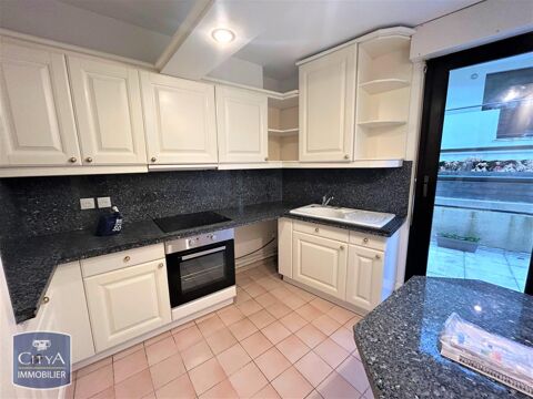  Appartement  louer 4 pices 99 m