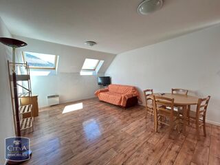  Appartement à louer 2 pièces 41 m²