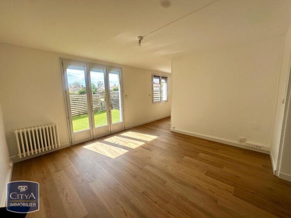 location Appartement - 3 pièce(s) - 67 m² Cholet (49300)