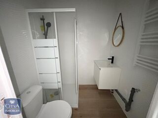  Appartement à louer 1 pièce 17 m²