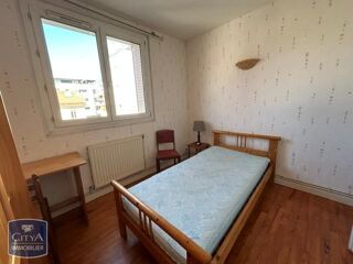  Appartement à louer 4 pièces 68 m²